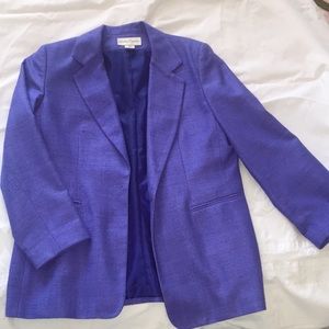 Vintage blue shoulder padded blazer